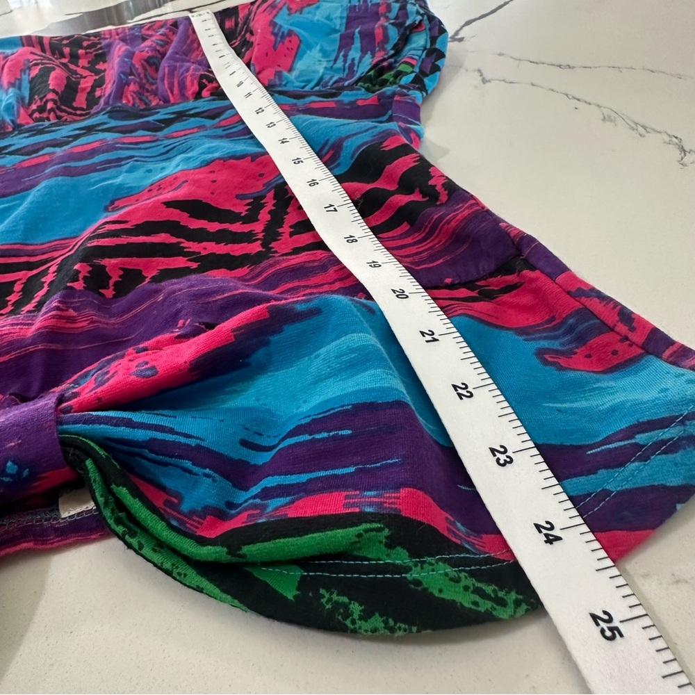 Vibrant Aztec Strapless REEF - Picture 7 of 8
